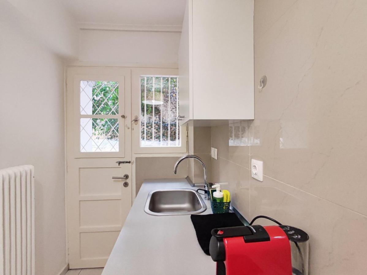 Avli Apartment Athens Exterior photo